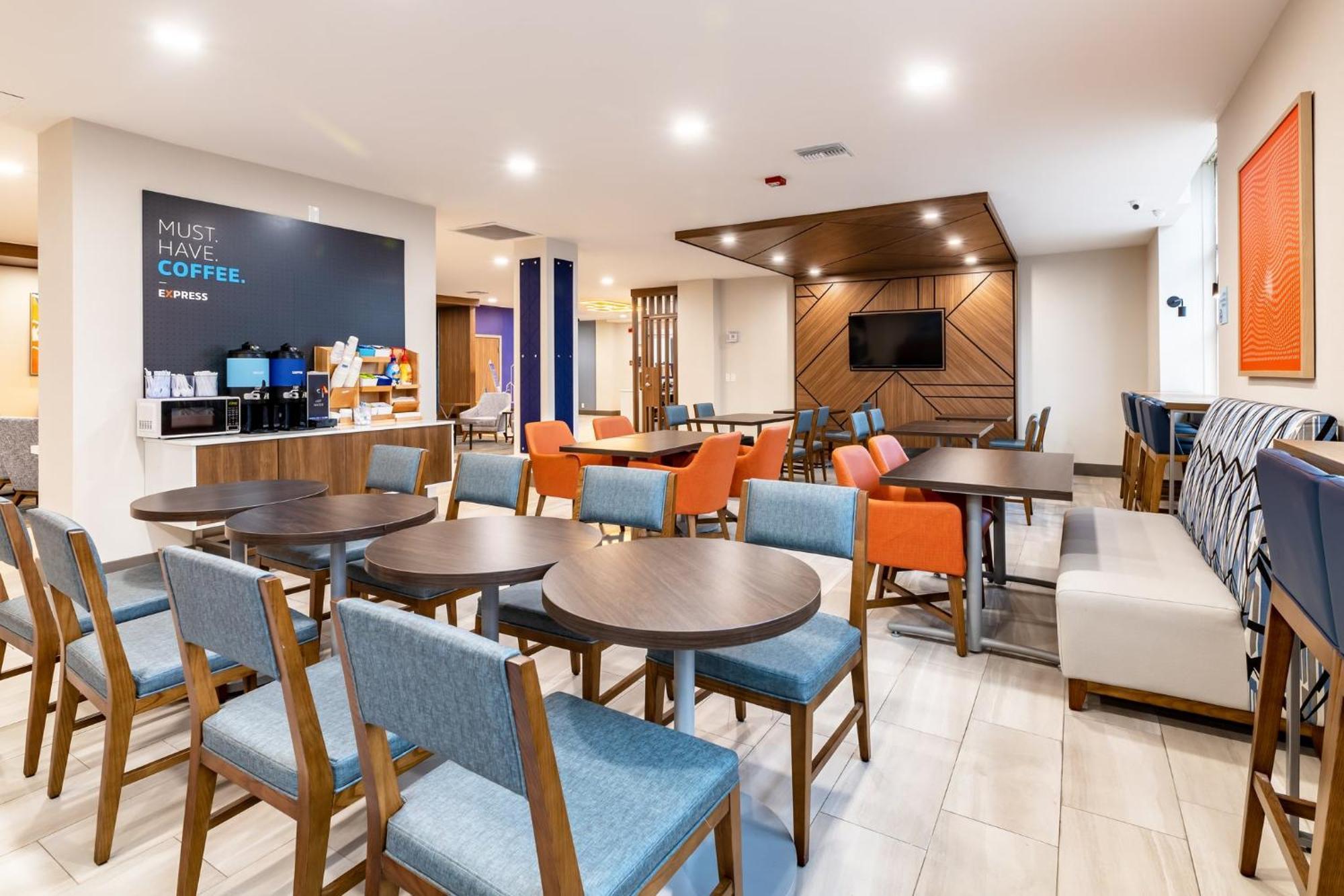 Holiday Inn Express Van Nuys By Ihg Los Angeles Esterno foto