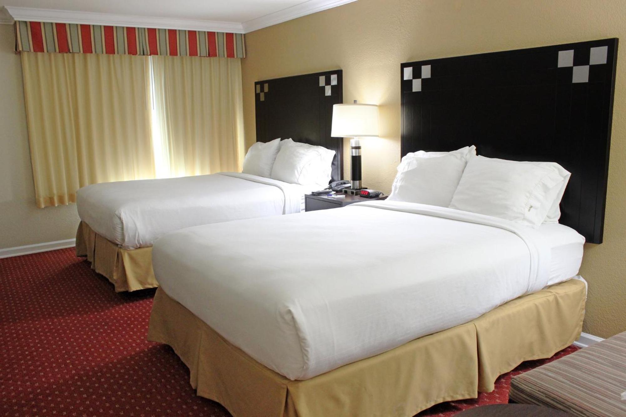 Holiday Inn Express Van Nuys By Ihg Los Angeles Esterno foto