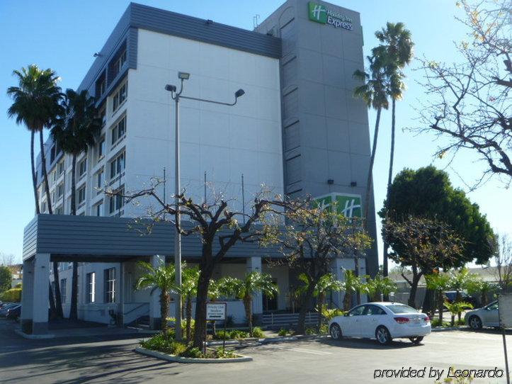 Holiday Inn Express Van Nuys By Ihg Los Angeles Esterno foto